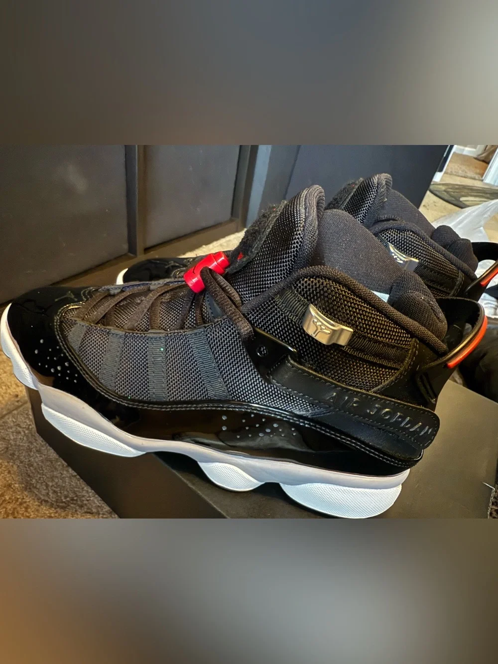 Air Jordan 6 Rings Black/White Men’s Sneakers (Men’s Size: 8.5)